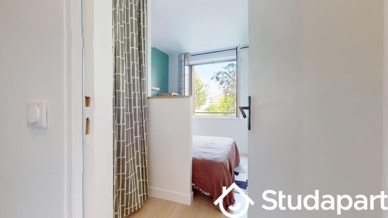 Chambre - 10 m² - 1 pièce