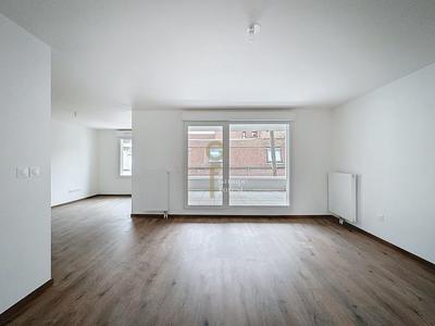 Appartement - 93 m² - 4 pièces