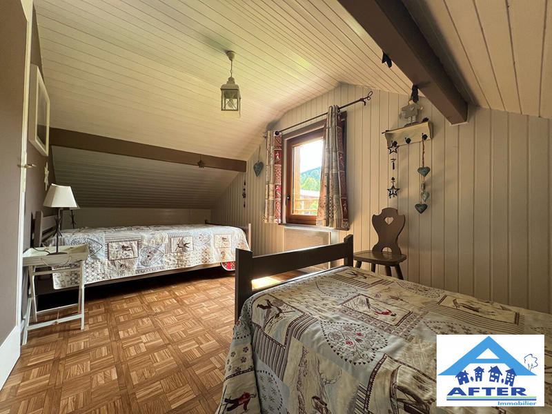 Maison - 145 m² - 12 pièces