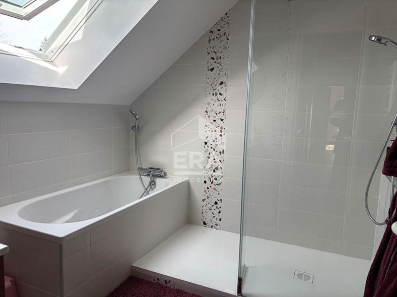 Maison - 173 m² - 6 pièces