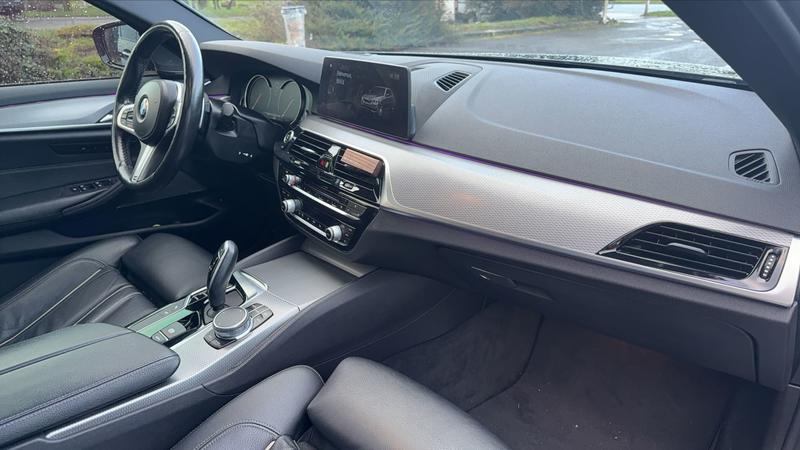 Bmw Série 5 (G30) xDrive 530i 252 Steptronic8 m Sport - Automatique Toit ouvrant