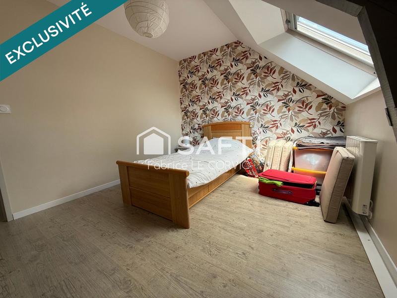 Maison - 138 m² - 8 pièces