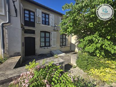 Maison ancienne - 180 m² - 6 pièces