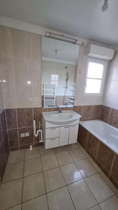 Appartement - 83 m² - 4 pièces