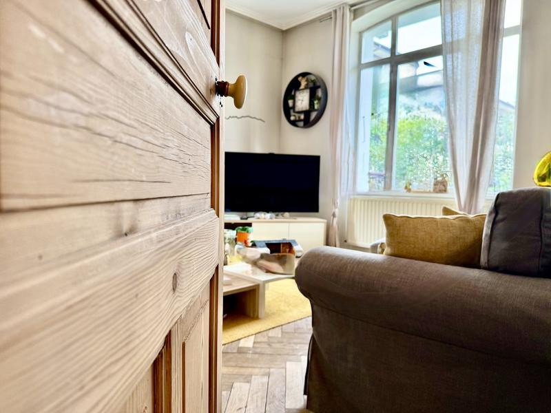 Maison - 226 m² - 9 pièces