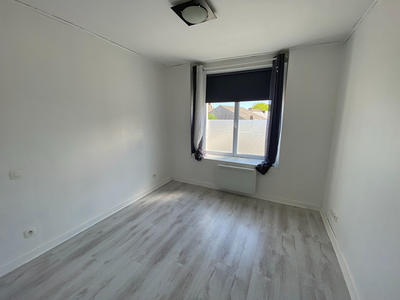 Maison - 203 m² - 10 pièces