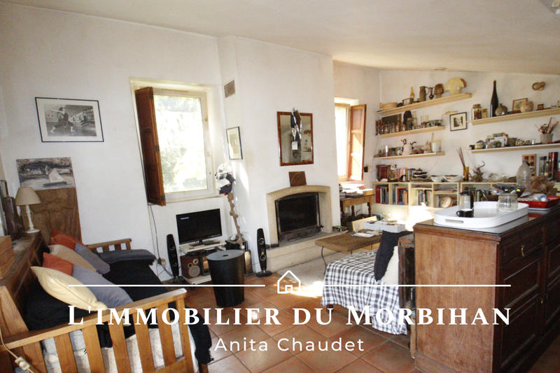 Maison - 204 m² - 11 pièces