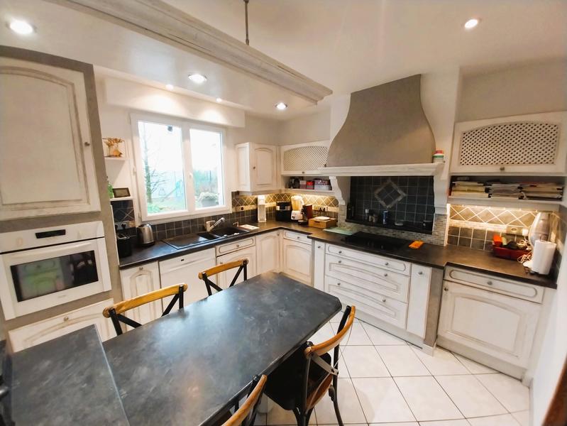 Maison - 107 m² - 5 pièces