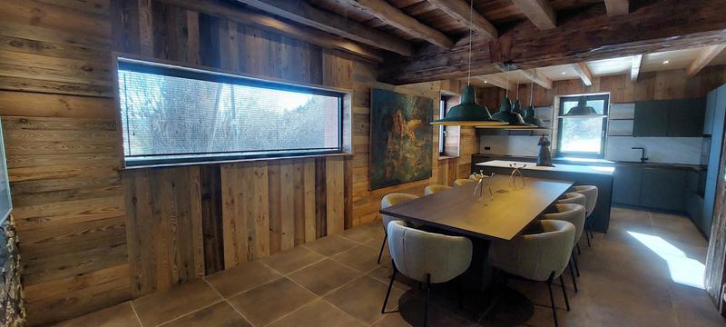 Maison - 255 m² - 8 pièces