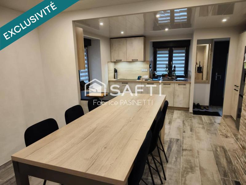 Maison - 90 m² - 4 pièces