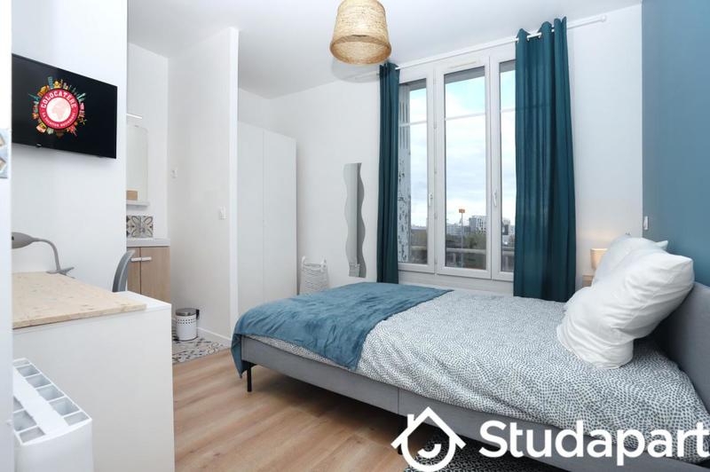 Chambre - 11 m² - 1 pièce