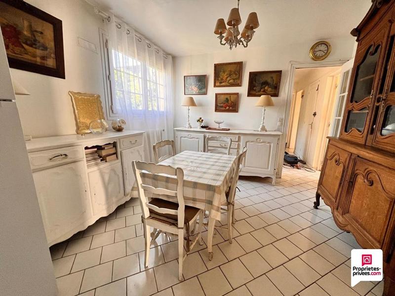 Maison - 175 m² - 7 pièces