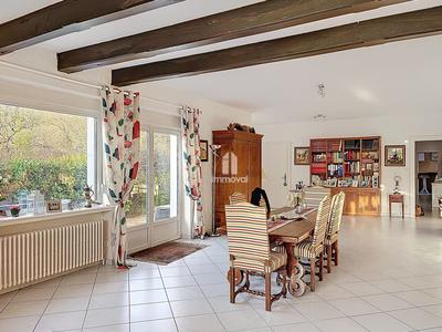 Maison - 147 m² - 4 pièces