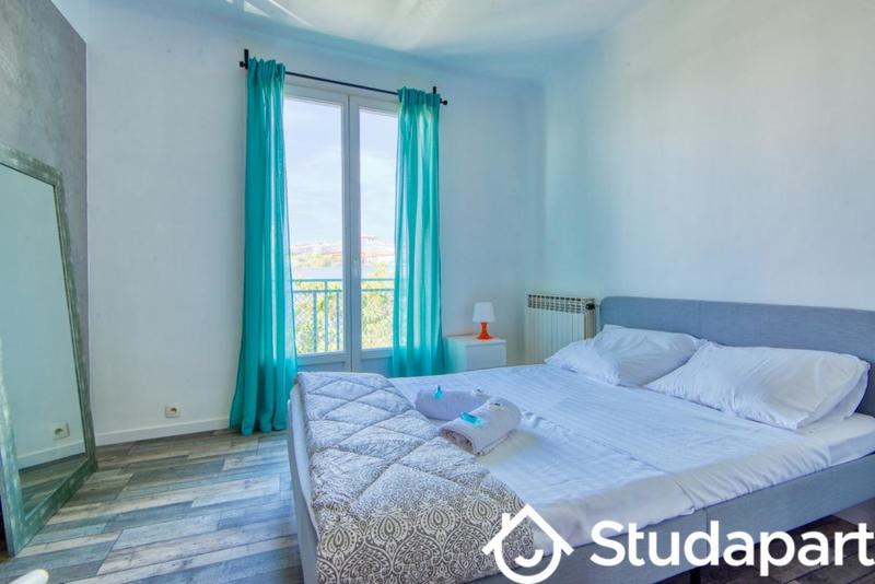 Appartement - 103 m² - 5 pièces