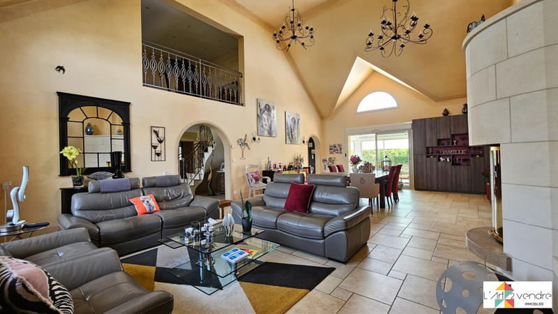 Maison contemporaine - 196 m² - 5 pièces