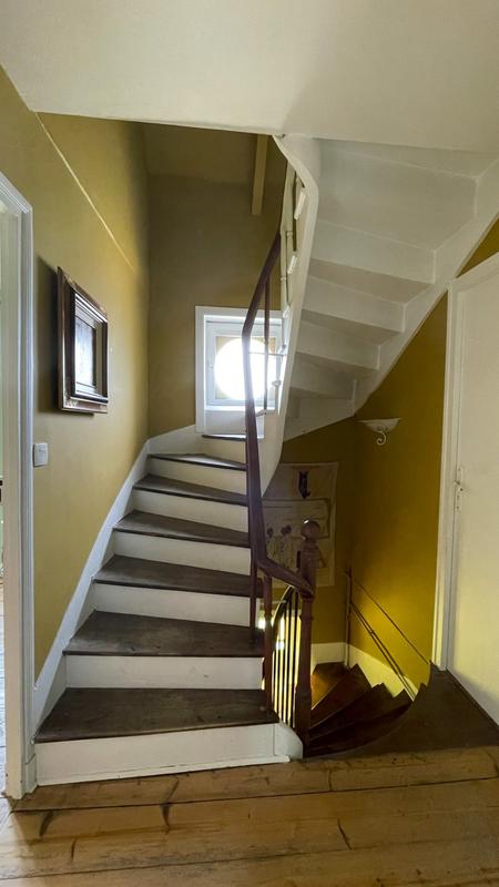 Maison - 102 m² - 6 pièces