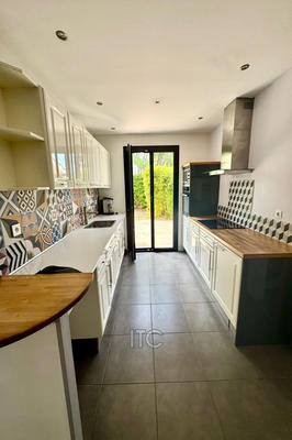 Villa - 120 m² - 5 pièces