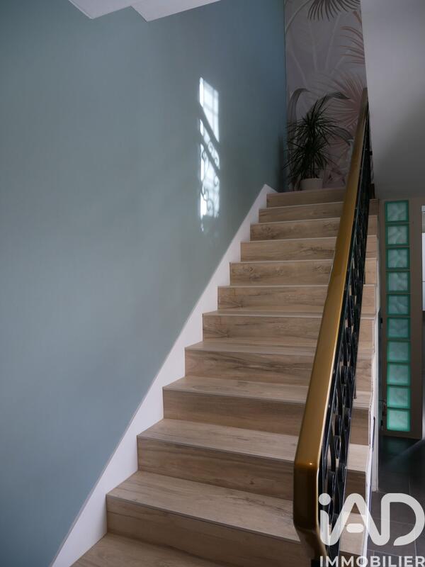 Maison - 162 m² - 6 pièces