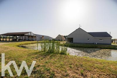 Maison - 3 200 m² - 5 pièces