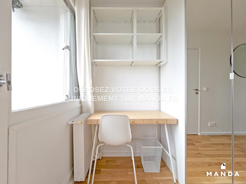 Chambre - 12 m² - 6 pièces