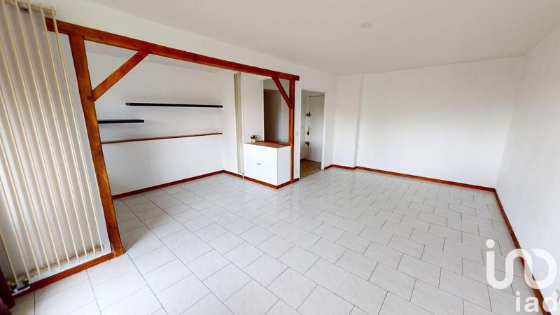 Appartement - 99 m² - 5 pièces