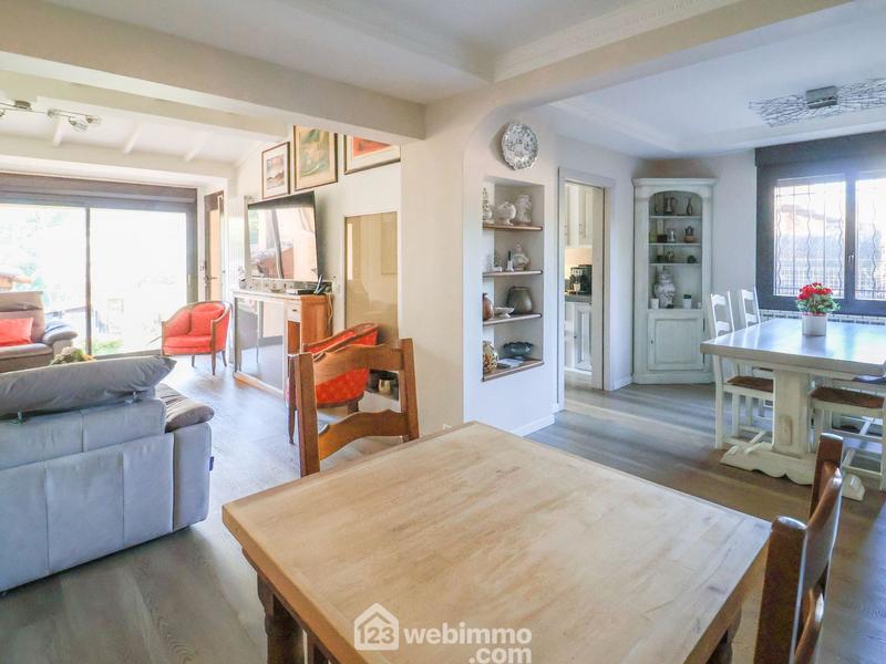 Maison - 141 m² - 5 pièces