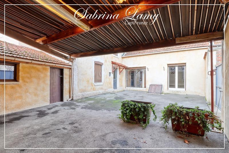 Maison - 160 m² - 7 pièces