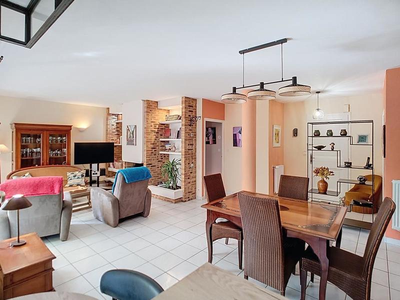 Maison - 97 m² - 4 pièces