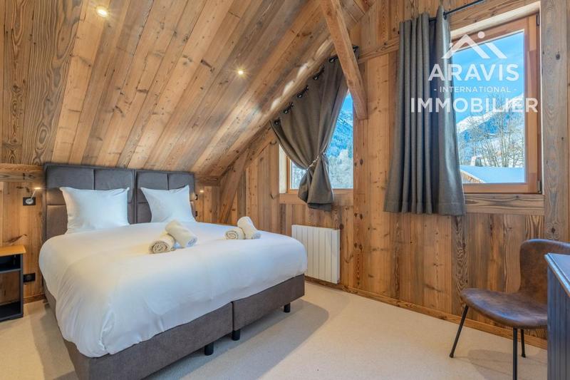 Appartement - 198 m² - 6 pièces