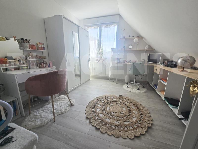 Maison - 178 m² - 6 pièces