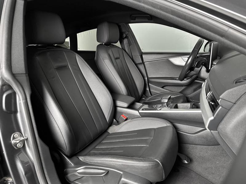 Audi A5 Sportback s-Line 35 Tdi 163ch Ja18p Virtual Cockpit Cuir Chauf Camera Attelage s-Tronic Mhev