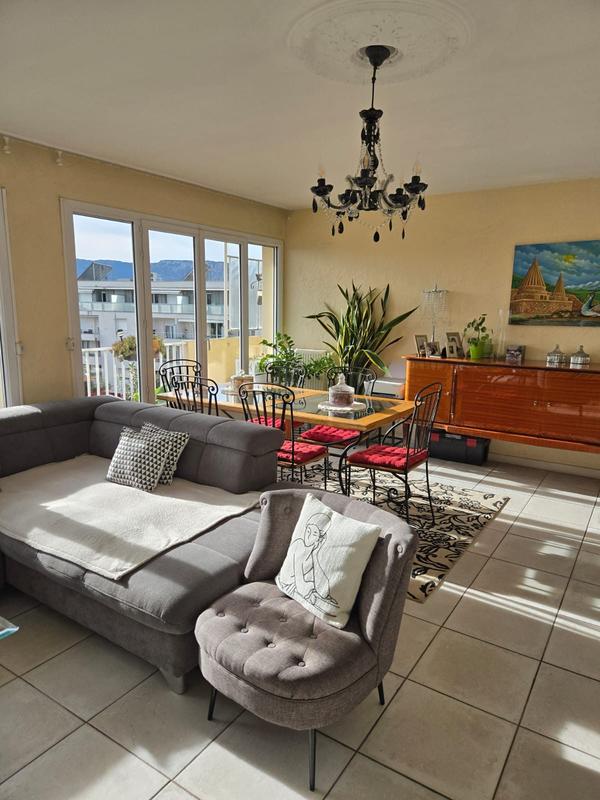 Appartement - 103 m² - 5 pièces