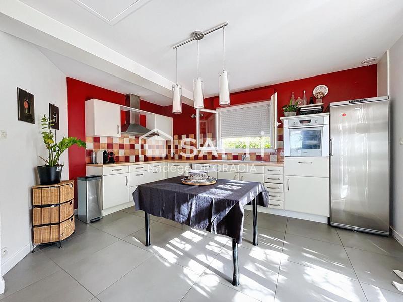 Maison - 172 m² - 6 pièces