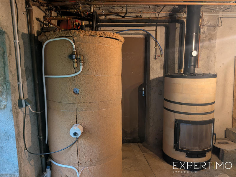 Maison - 338 m² - 8 pièces