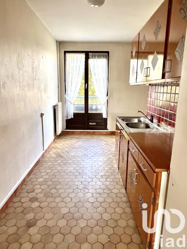 Appartement - 80 m² - 4 pièces