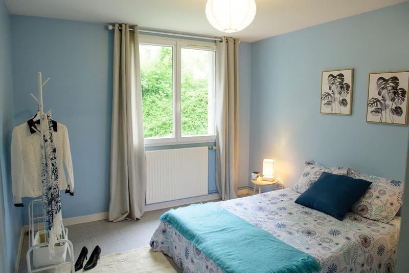 Appartement ancien - 86 m² - 4 pièces