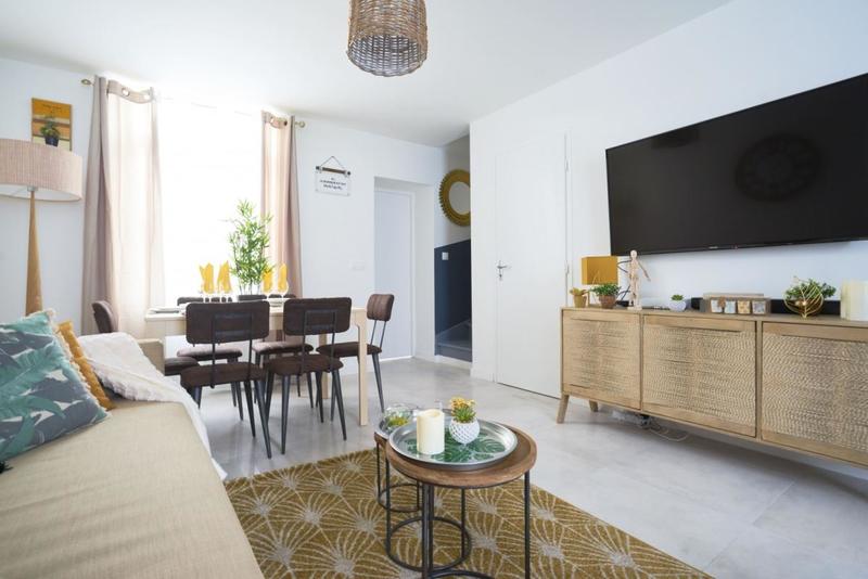 Maison - 82 m² - 5 pièces