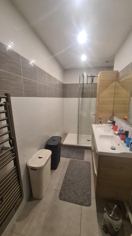 Appartement - 92 m² - 3 pièces