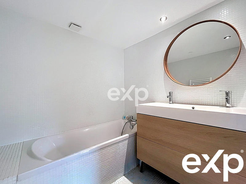 Appartement - 147 m² - 5 pièces