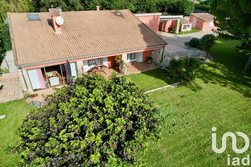 Maison - 176 m² - 9 pièces