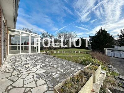 Maison - 110 m² - 6 pièces