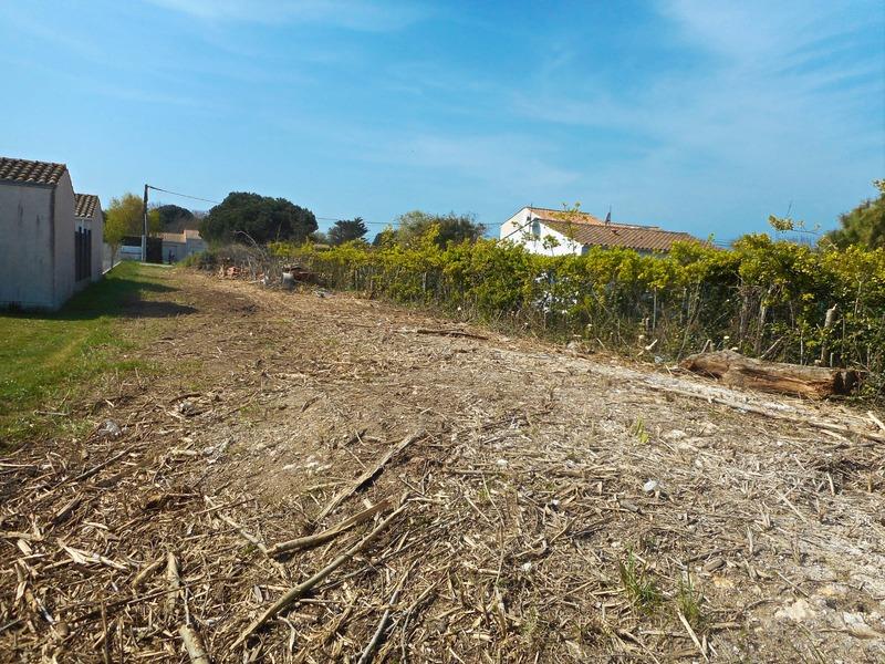 Terrain constructible - 950 m²