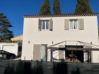 Maison - 81 m² - 4 pièces