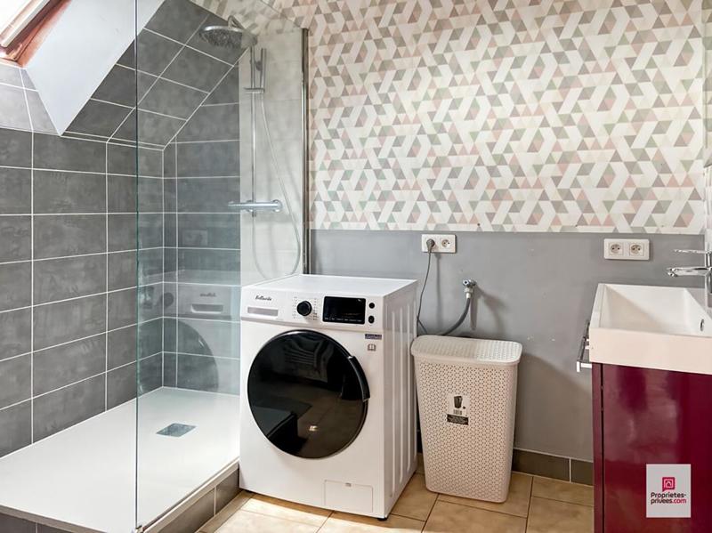 Maison - 96 m² - 4 pièces