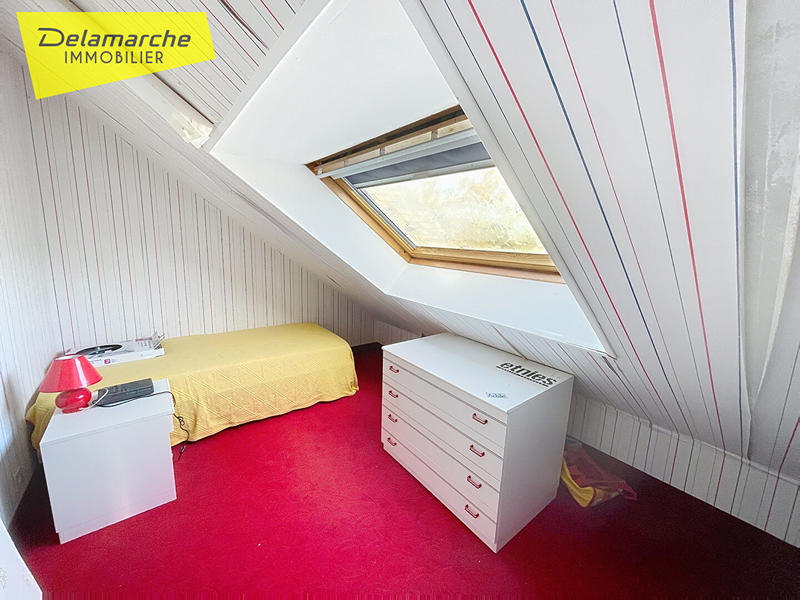 Maison - 90 m² - 5 pièces