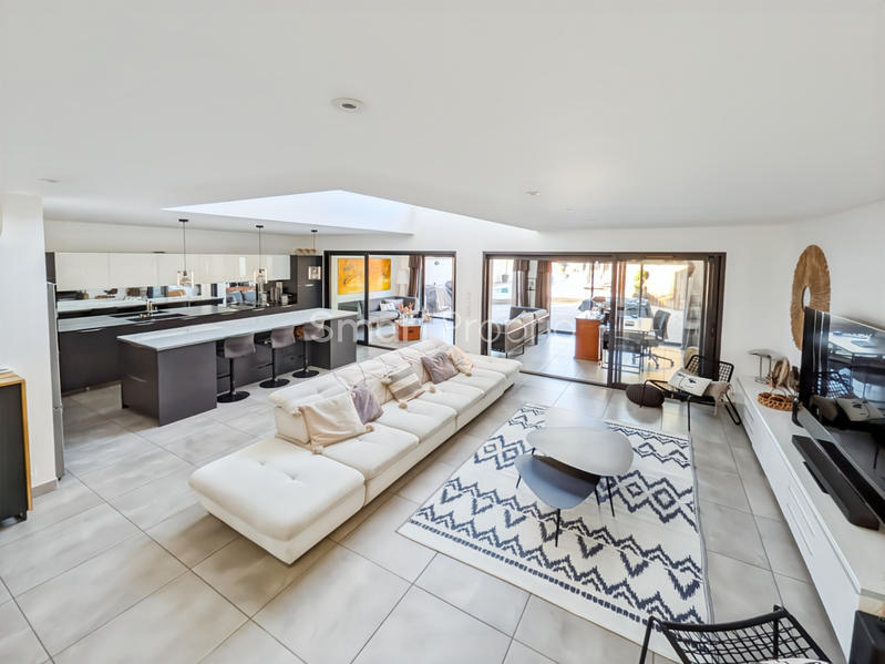 Maison - 190 m² - 6 pièces