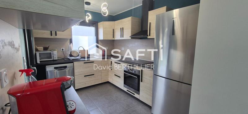 Maison - 88 m² - 4 pièces