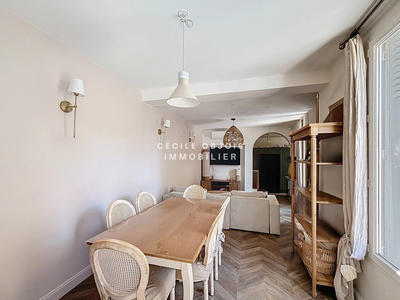 Maison - 101 m² - 5 pièces