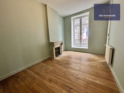 Appartement - 96 m² - 4 pièces