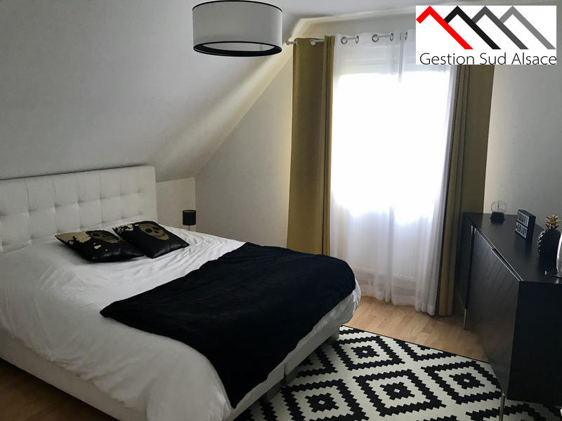 Maison - 97 m² - 4 pièces